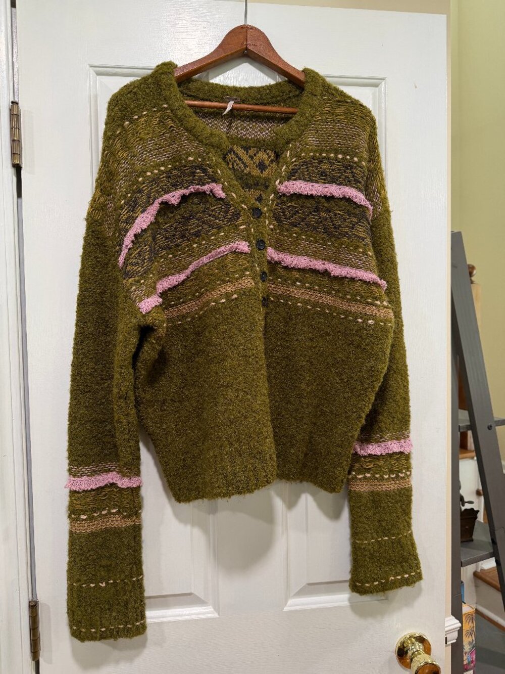 Free People green/pink sweater size L, super cute!